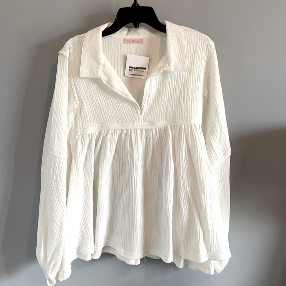 White large women’s top